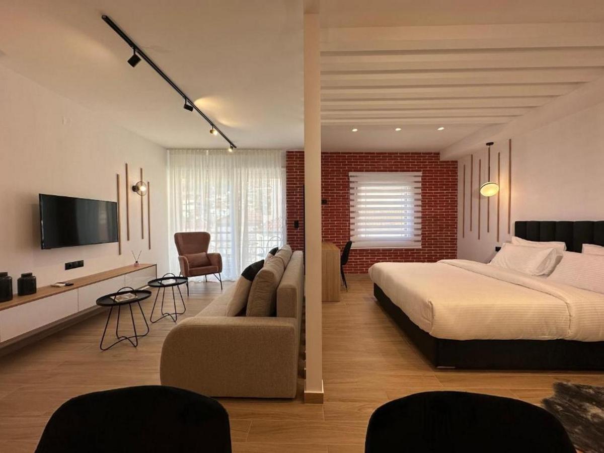 Centro Urban Suites Kalampáka Dış mekan fotoğraf