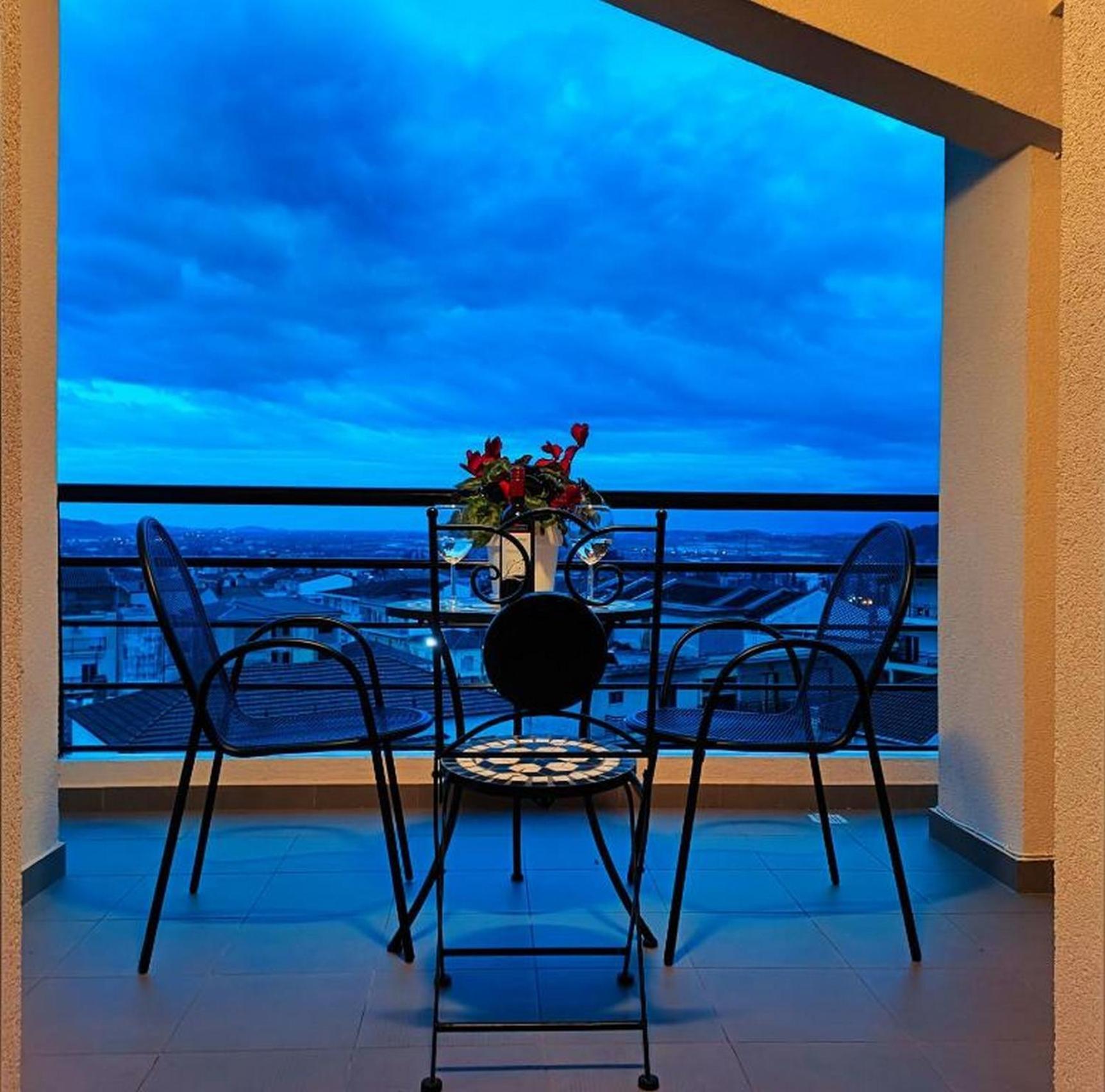 Centro Urban Suites Kalampáka Oda fotoğraf